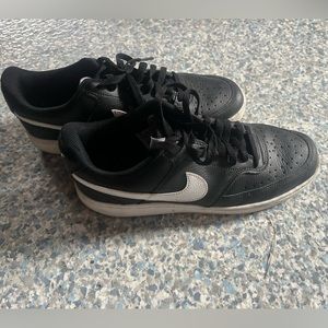 Nike shoes in great condition